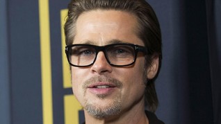 Wajahnya Memar, Ada Apa dengan Brad Pitt?