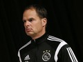 Frank de Boer Siap Gantikan Alan Pardew