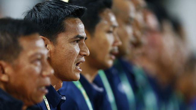 Pelatih Thailand: Kebobolan Akibat Kesalahan Sendiri