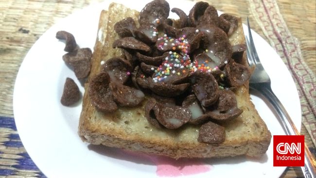 Berburu Si Manis ala Bandung di Malam Hari