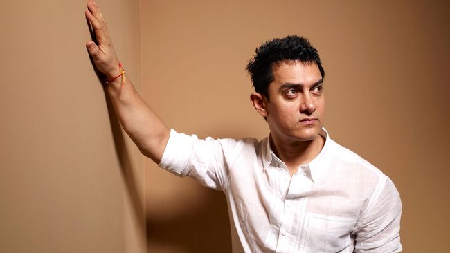 Film PK: Ya Fenomenal, Ya Kontroversial