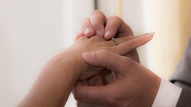Pernikahan Dini, Aktivis Anggap Perempuan Belum Merdeka