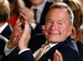 Membaik, George HW Bush Keluar dari Ruang Gawat Darurat