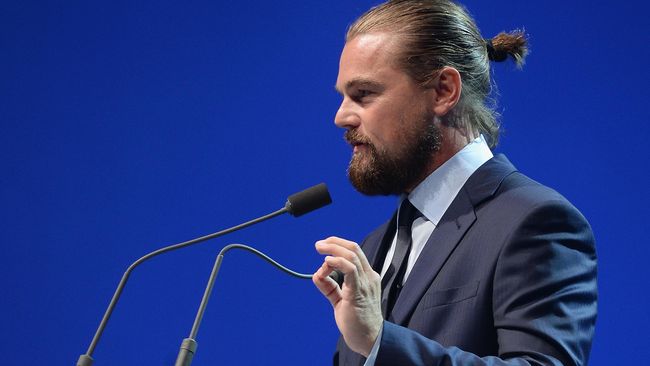 Leonardo DiCaprio Kepergok Belanja Bikini