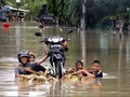 Banjir, Ribuan Warga Aceh Barat Mengungsi