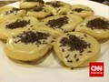 Bahaya yang Mengintai di Balik Kue Cubit Setengah Matang