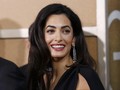 Anne Hathaway Cemburui Amal Alamuddin Clooney?