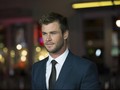 Chris Hemsworth Anggap Stan Lee Seperti Anak Kecil