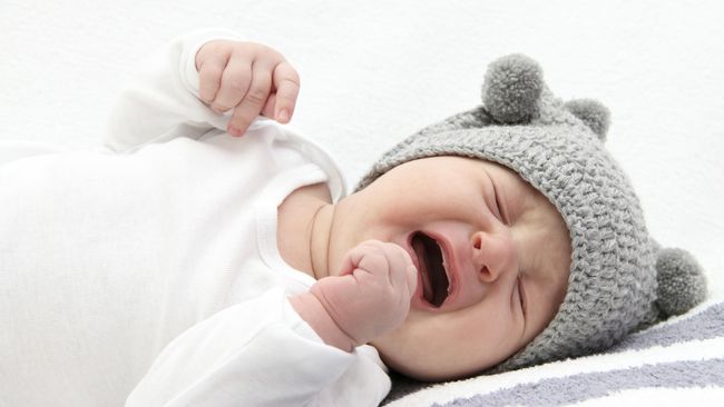 Penyebab Bayi Rewel Saat Mencium Aroma Parfum