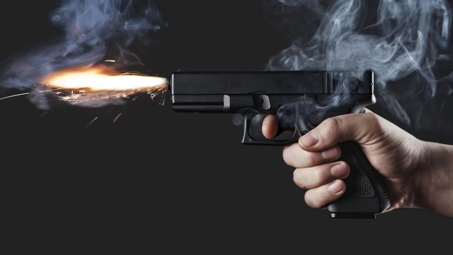 Baku Tembak dengan Polisi, Dua Begal Tewas dan Tiga Kabur