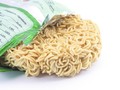 Apa yang Terjadi pada Perut Saat Anda Makan Mi Instan?