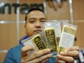 Harga Emas Melorot Rp8.000 per Gram Tertekan Sinyal AS-China