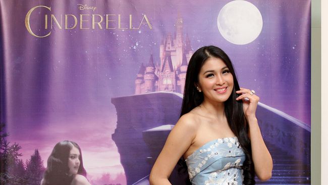 Sandra Dewi Jadi 'Cinderella' Indonesia di Singapura