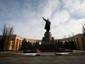 Patung Lenin di Moskow Terpenggal secara Misterius