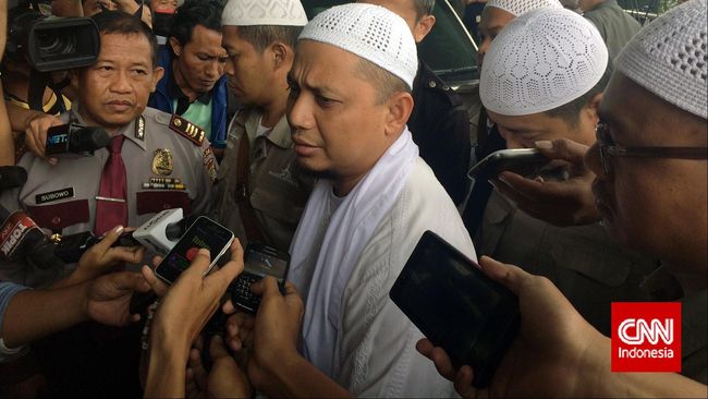 Jalaluddin Rakhmat: Penyerang Az-Zikra Bukan Syiah
