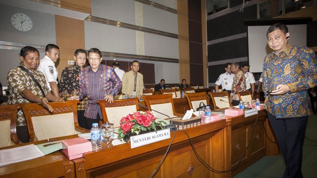 Loyalis Agung Ramai Dirotasi, Saleh: Ini Bukan Komisi Buangan