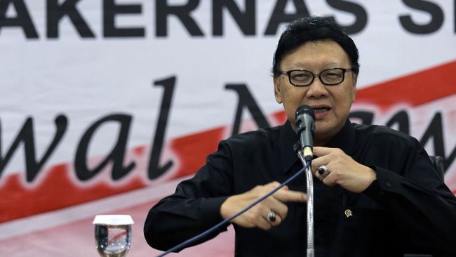 Tjahjo Heran Sumber THR dan Gaji Ke-13 PNS dari APBD Dikritik