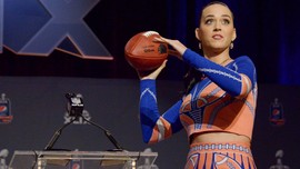 Melihat Super Bowl 'Seperti Seorang Perempuan'