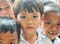 Orangtua Diimbau Waspada Ungguh Foto Anak ke Media Sosial