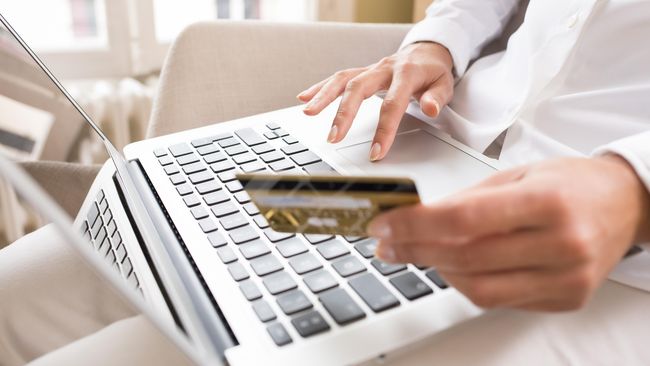 Mitra Adiperkasa Mulai Jualan Online