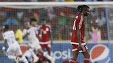 Penalti tersebut sukses dieksekusi oleh John Ayem dan ia membawa Ghana unggul 1-0 ketika turun minum. (Reuters/Amr Abdallah Dalsh)