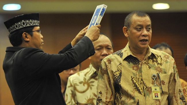 Janjikan Amnesti, Pemerintah Minta Upeti 10 Persen dari Mafia