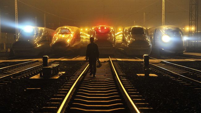 Pemerintah Akan Bangun Jaringan Kereta 13 Bandara Hingga 2019