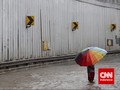 Hujan Belasan Jam, Jakarta Pun Terendam