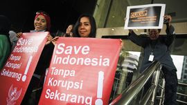 Perempuan AntiKorupsi Gerah, Desak Jokowi Turun Tangan
