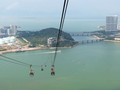 Wisata Udara di Hong Kong Naik Kereta 'Ngong Ping'