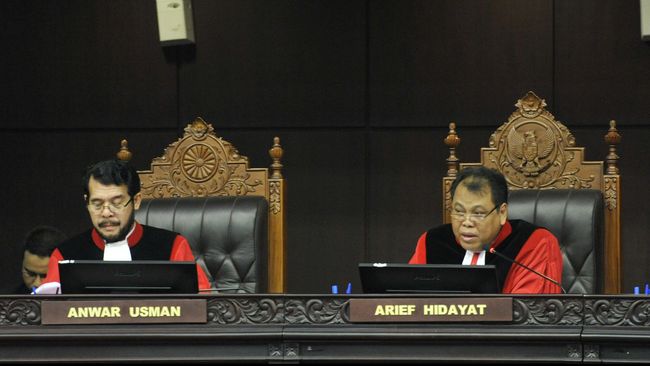 Putusan MK: KPK Berwenang Usut Cuci Duit Tanpa Pidana Asal