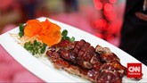 Makanan ini memang tidak selalu ada di setiap meja makan etnis Tionghoa saat perayaan Imlek. Tapi, biasanya roasted duck dihidangkan pada momen-momen spesial dan hari besar, salah satunya Imlek.