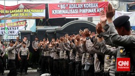 Aksi Girang Selepas Sidang