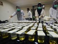 Berkinerja Buruk, Pegawai China Dipaksa Minum Urin