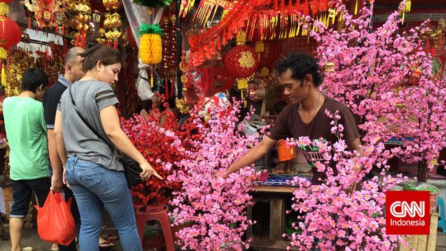 Blusukan ke Pasar Petak Sembilan Jakarta Jelang Imlek
