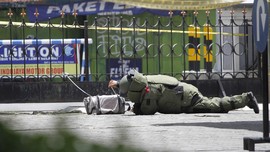Polisi Hancurkan Tas Mencurigakan Milik WN Belanda di Ubud