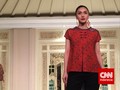 Kombinasi Unik Busana Peranakan dan Batik