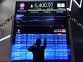 Khawatir BI Rate Naik, IHSG Terkoreksi Aksi Jual
