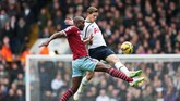 Tottenham Hotspur memulai laga dengan baik namun mereka kesulitan untuk menembus area pertahanan West Ham. (Reuters/Matthew Childs)