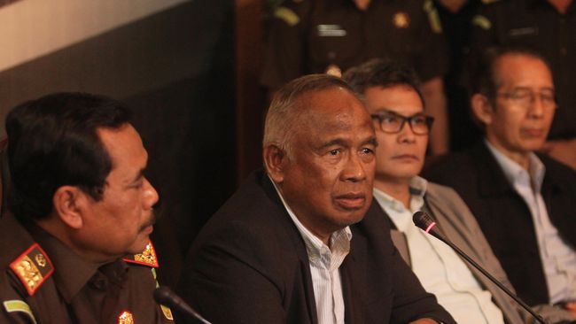 Jaksa Agung: Tak Masalah Usia dan Latar Belakang Pimpinan KPK