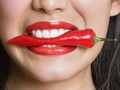 Risiko Berbahaya Hantui Peserta Lomba Makan Cabai