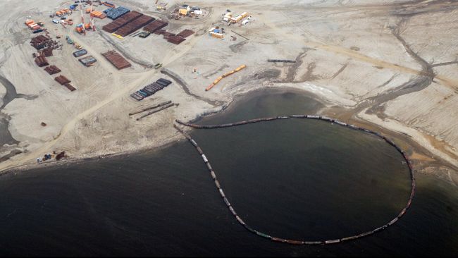 Jumat, Menteri Susi Panggil Ahok Bahas Izin Reklamasi Pantai