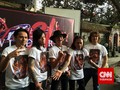 Selain Gwen Stefani, /Rif Siap Gaet Tommy Lee dan Placebo