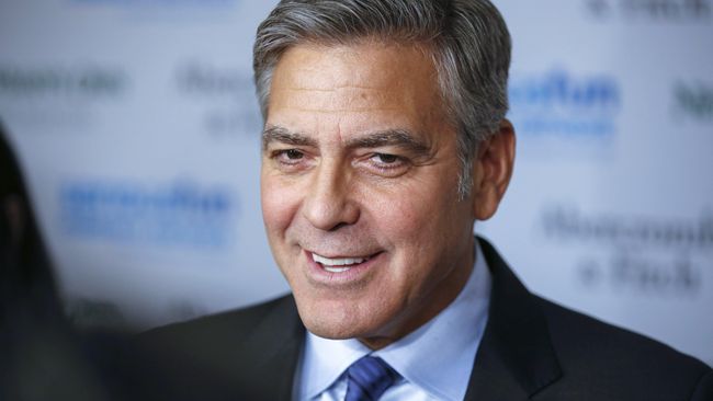 Menyontek Jurus Karismatik George Clooney dan Barack Obama