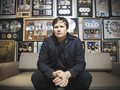 Tom DeLonge Rilis Video Musik Proyek Solo