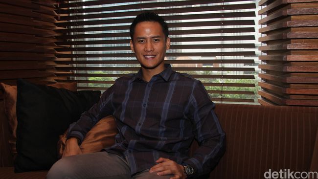 Datangi KPK, Presenter Choky Sitohang Mengaku Jenguk Teman