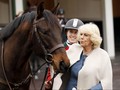 Fesyen Mewah untuk Dua Menit Kentucky Derby
