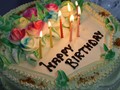 Tiup Lilin Kue Ulang Tahun Disebut Picu Timbulnya Penyakit