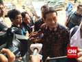 Dakwaan Jaksa: Udar Paksa Rekanan Beli Mobil Pelat Merah