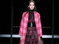 Trik Padu Padan Motif Kotak-kotak dari Fashion Stylist